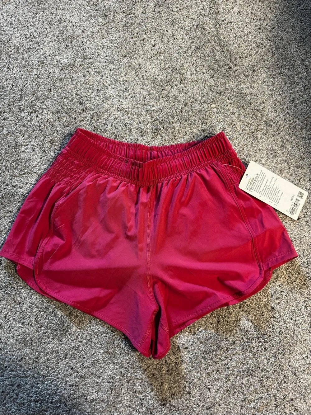 lululemon ruched side high rise short 3”